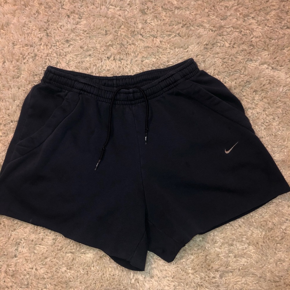 NIKE Navy sweat shorts 💙